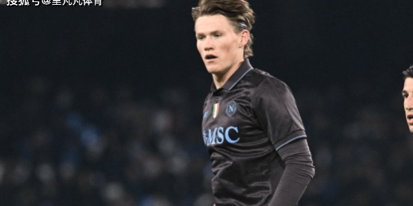 白菜价卖主力：那不勒斯续约MVP级大腿，曼联真是遗憾无比的