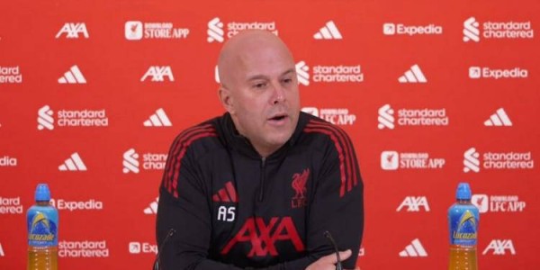 利物浦转会战略失误隐患重重，攻防两端买入恐致赛季无功而返